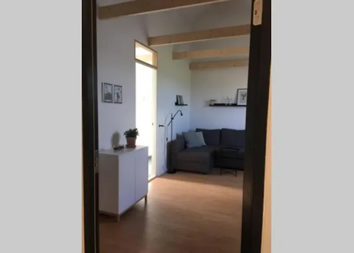 Elleholm Apartament *